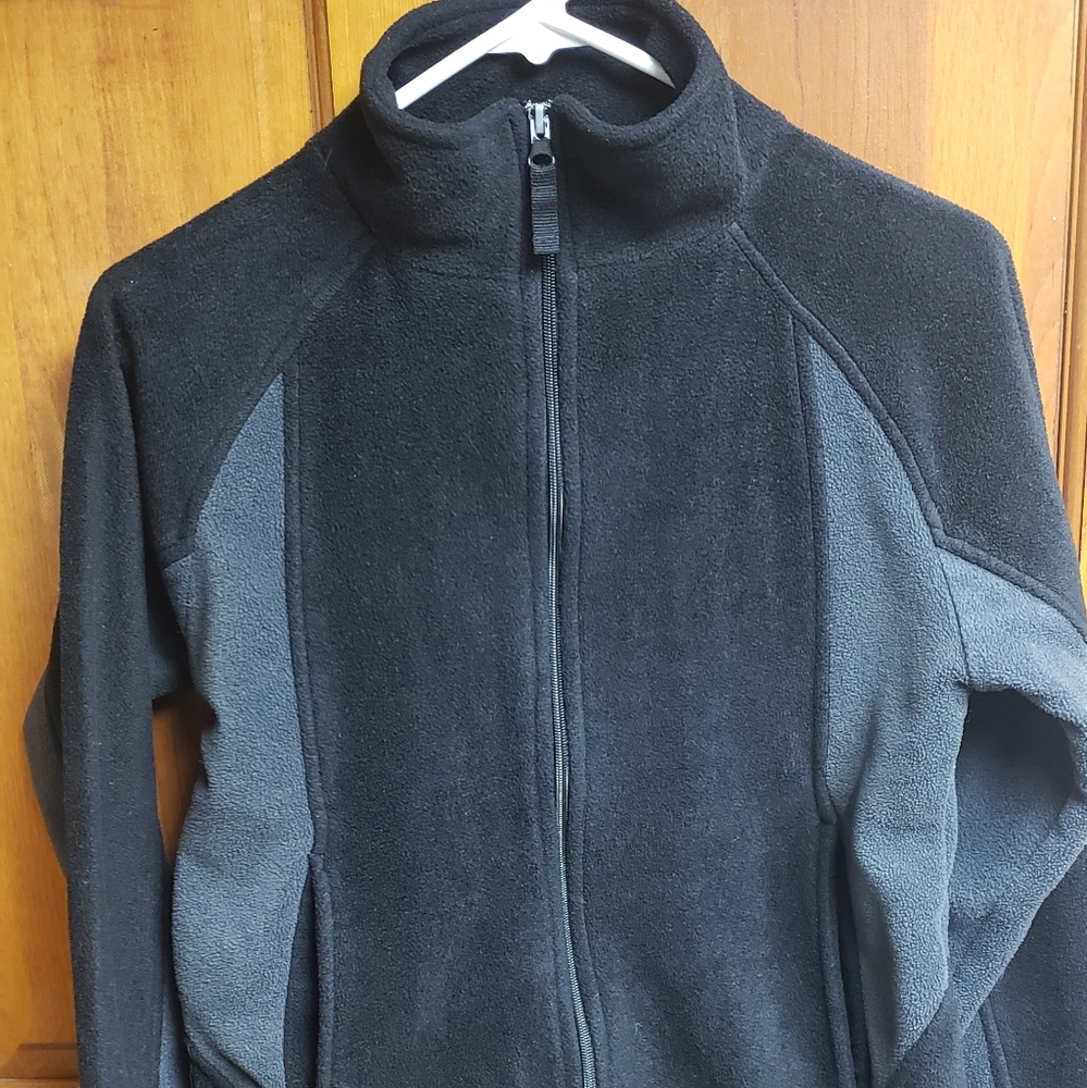 Women's fleece zip up